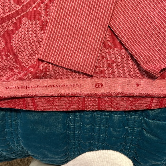 Lululemon swiftly long sleeve - Picture 2 of 4